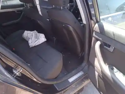 Здавання транспортного засобу audi a4 b7 (8ec) 2.0 tdi 16v року 2007 потужний bre