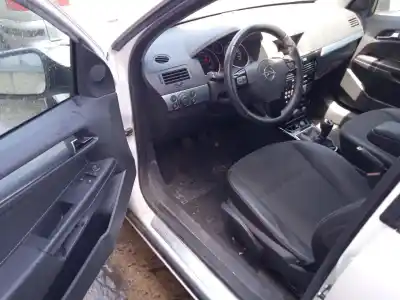Scrapping Vehicle opel                                               astra h ranchera familiar (a04)                                                                                                                                                                                                                            1.7 cdti (l35) of the year 2009 powered z17dtr