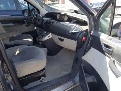 Scrapping Vehicle citroen c8 (ea_, eb_) 2.2 hdi of the year 2009 powered 4ht