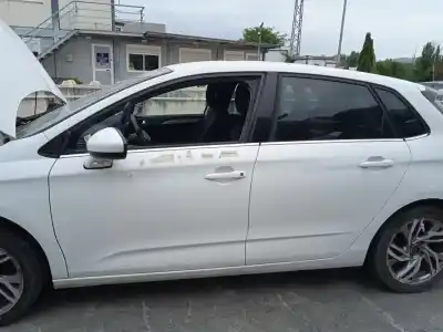 Scrapping Vehicle citroen c4 ii (nc_) 1.6 hdi 90 of the year 2012 powered 9hp