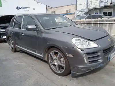 Scrapping Vehicle PORSCHE CAYENNE (9PA)  of the year 2008 powered M 48.01
