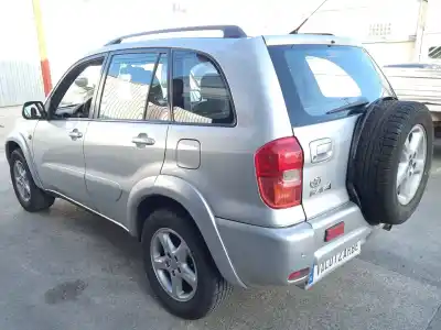Veículo de Sucata toyota rav 4 ii (_a2_) 2.0 4wd (aca21, aca20) do ano 2000 alimentado 1az-fe