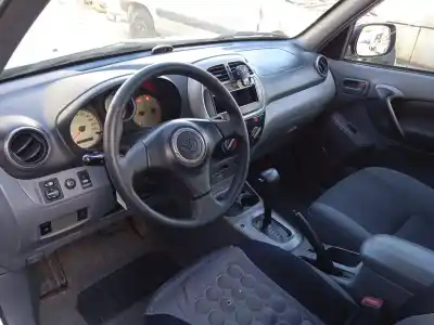 Veículo de Sucata toyota rav 4 ii (_a2_) 2.0 4wd (aca21, aca20) do ano 2000 alimentado 1az-fe