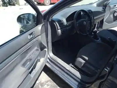 Scrapping Vehicle volkswagen jetta iii (1k2) 1.6 fsi of the year 2007 powered blf