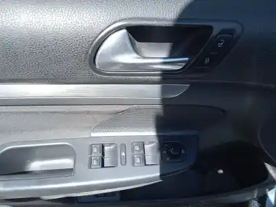 Scrapping Vehicle volkswagen jetta iii (1k2) 1.6 fsi of the year 2007 powered blf