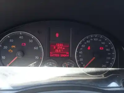 Scrapping Vehicle volkswagen jetta iii (1k2) 1.6 fsi of the year 2007 powered blf