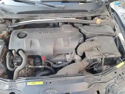 Scrapping Vehicle volvo s80 i (184) d5 of the year 2003 powered d5244t