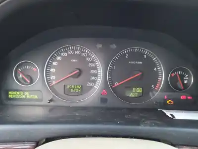 Scrapping Vehicle volvo s80 i (184) d5 of the year 2003 powered d5244t