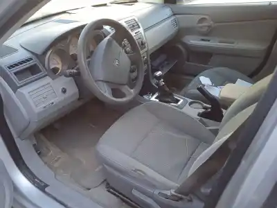 Veículo de Sucata dodge avenger 2.0 do ano 2009 alimentado byl