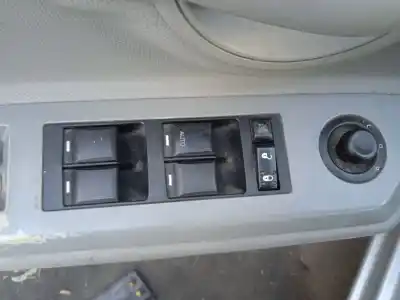 Veículo de Sucata dodge avenger 2.0 do ano 2009 alimentado byl