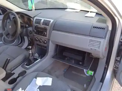 Veículo de Sucata dodge avenger 2.0 do ano 2009 alimentado byl