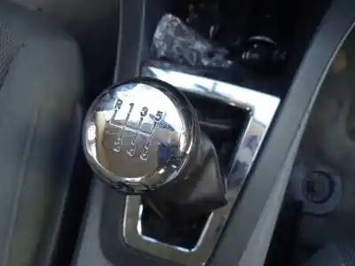 Veículo de Sucata dodge avenger 2.0 do ano 2009 alimentado byl