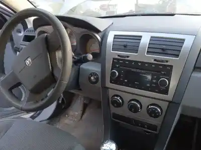 Veículo de Sucata dodge avenger 2.0 do ano 2009 alimentado byl