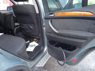 Veículo de Sucata bmw x5 (e53) 3.0 d do ano 2002 alimentado 306d1