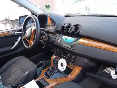 Veículo de Sucata bmw x5 (e53) 3.0 d do ano 2002 alimentado 306d1