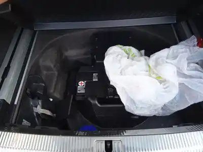 Scrapping Vehicle audi a4 b8 avant (8k5) 3.0 tdi quattro of the year 2014 powered cduc