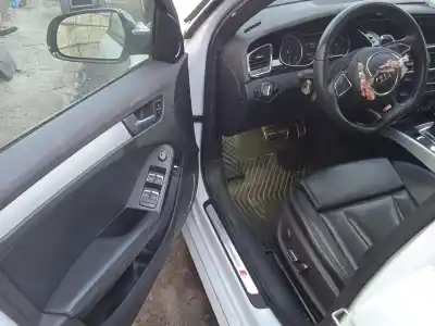 Scrapping Vehicle audi a4 b8 avant (8k5) 3.0 tdi quattro of the year 2014 powered cduc