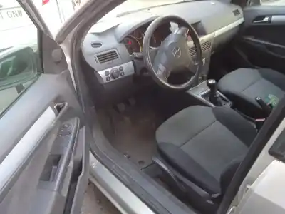 Veículo de Sucata opel astra h (a04) 1.7 cdti (l48) do ano 2005 alimentado z17dth