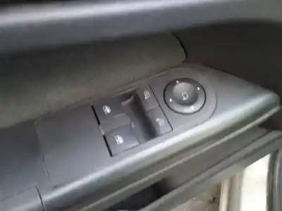 Veículo de Sucata opel astra h (a04) 1.7 cdti (l48) do ano 2005 alimentado z17dth