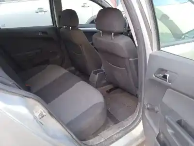Veículo de Sucata opel astra h (a04) 1.7 cdti (l48) do ano 2005 alimentado z17dth