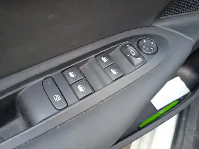 Veículo de Sucata citroen c4 ii (nc_) 1.6 bluehdi 120 do ano 2016 alimentado bh01