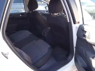 Veículo de Sucata citroen c4 ii (nc_) 1.6 bluehdi 120 do ano 2016 alimentado bh01