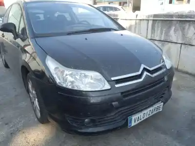Veículo de Sucata citroen c4 coupé (la_) 1.6 16v do ano 2008 alimentado nfu