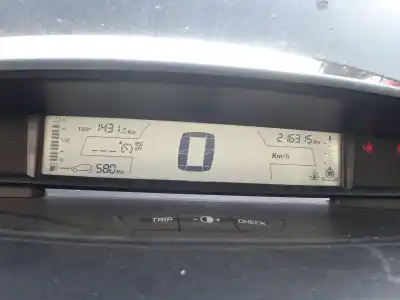 Veículo de Sucata citroen c4 coupé (la_) 1.6 16v do ano 2008 alimentado nfu