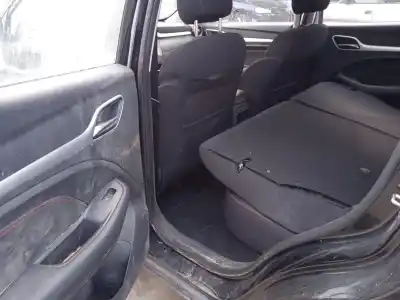 Здавання транспортного засобу mg rover mg zs suv 1.5 vti року 2023 потужний 15s4c