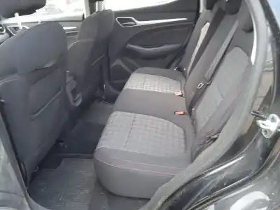 Здавання транспортного засобу mg rover mg zs suv 1.5 vti року 2023 потужний 15s4c