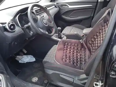 Здавання транспортного засобу mg rover mg zs suv 1.5 vti року 2023 потужний 15s4c