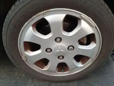 Véhicule à la ferraille mitsubishi colt vi (z3_a, z2_a) 1.3 (z21a) de l'année 2007 alimenté 135930