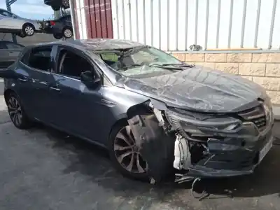 Verschrottungsfahrzeug RENAULT MEGANE IV FASTBACK (B9A/M/N_)  des Jahres 2023 angetrieben H5H490