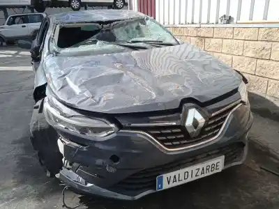 Veículo de Sucata renault megane iv fastback (b9a/m/n_) 1.3 tce 140 (b9nb) do ano 2023 alimentado h5h490