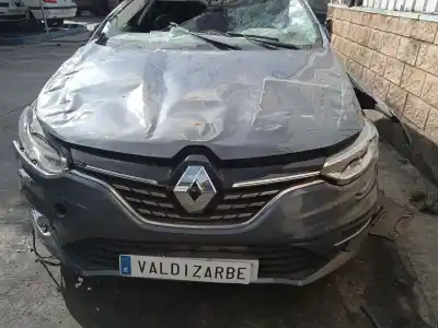 Veículo de Sucata renault megane iv fastback (b9a/m/n_) 1.3 tce 140 (b9nb) do ano 2023 alimentado h5h490