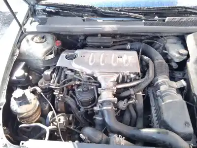 Verschrottungsfahrzeug PEUGEOT 607 (9D, 9U)  des Jahres 2000 angetrieben 4HX