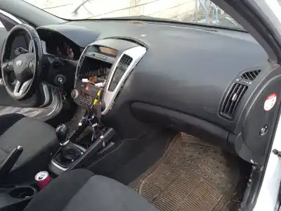 Утилизация автомобиля kia cee'd sw (ed) 1.6 crdi 90 года 2012 питание d4fb