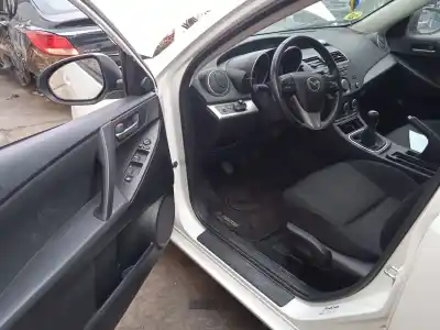 Veículo de Sucata mazda 3 (bl) 1.6 mzr cd (bl14) do ano 2012 alimentado y6