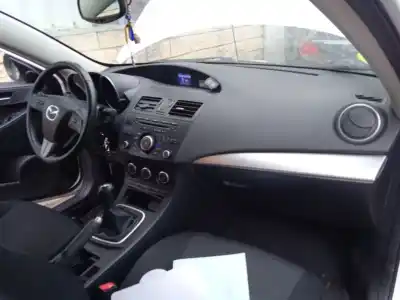 Veículo de Sucata mazda 3 (bl) 1.6 mzr cd (bl14) do ano 2012 alimentado y6