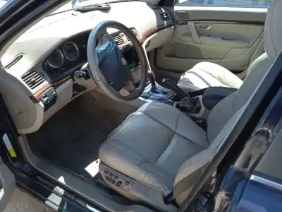 Scrapping Vehicle volvo s80 i (184) d5 of the year 2005 powered d5244t