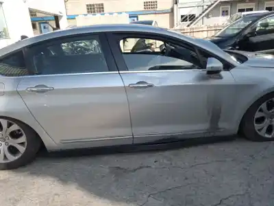 Veículo de Sucata citroen c5 iii (rd_) 2.2 hdi (rd4hth) do ano 2009 alimentado 4ht