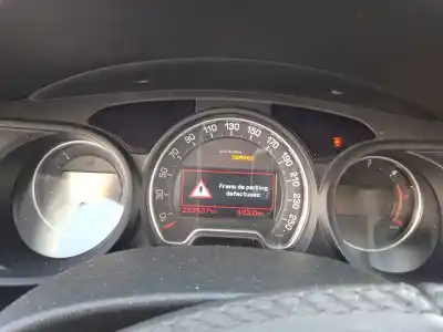 Veículo de Sucata citroen c5 iii (rd_) 2.2 hdi (rd4hth) do ano 2009 alimentado 4ht