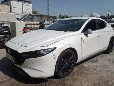 Scrapping Vehicle MAZDA 3 FASTBACK (BP) 2.0 SKYACTIV-G M HYBRID of the year 2023 powered PEXN
