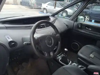 Vehicul casat renault espace iv (jk0/1_) 2.0 dci (jk01, jk02, jk1j, jk1k, jk1h) al anului 2010 alimentat m9r814 Vehicul casat renault espace iv (jk0/1_) 2.0 dci (jk01, jk02, jk1j, jk1k, jk1h) al anului 2010 alimentat m9r814