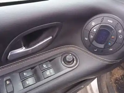 Vehicul casat renault espace iv (jk0/1_) 2.0 dci (jk01, jk02, jk1j, jk1k, jk1h) al anului 2010 alimentat m9r814 Vehicul casat renault espace iv (jk0/1_) 2.0 dci (jk01, jk02, jk1j, jk1k, jk1h) al anului 2010 alimentat m9r814