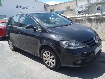 Здавання транспортного засобу VOLKSWAGEN GOLF PLUS V (5M1, 521)  року 2005 потужний BKC