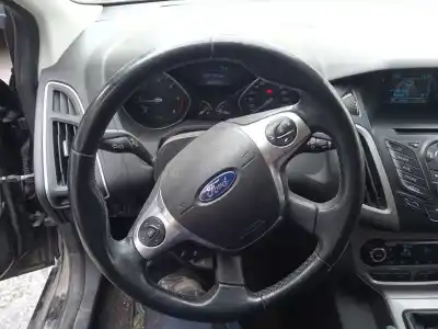 Veículo de Sucata ford focus iii 1.6 tdci do ano 2013 alimentado t1da