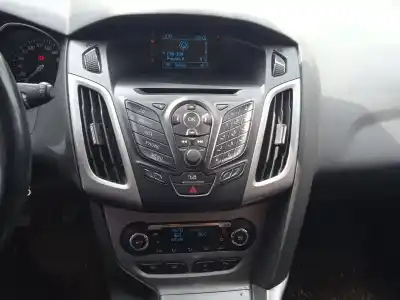 Veículo de Sucata ford focus iii 1.6 tdci do ano 2013 alimentado t1da