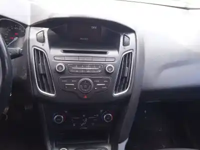 Scrapping Vehicle ford focus iii turnier 1.0 ecoboost of the year 2017 powered m1dd