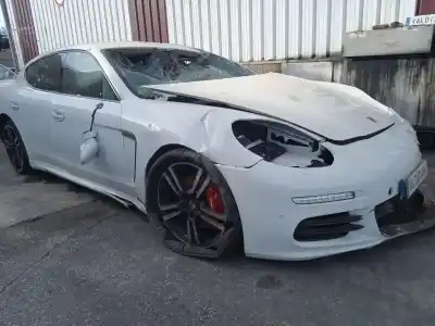 Vehículo de desguace PORSCHE PANAMERA (970)  del año 2015 con motor CWJA